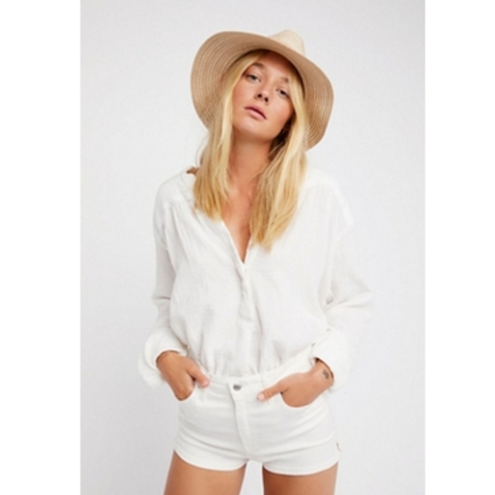 NWOT Free People White Top